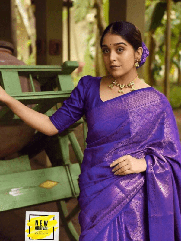 Purple exquisite soft Lichi silk saree